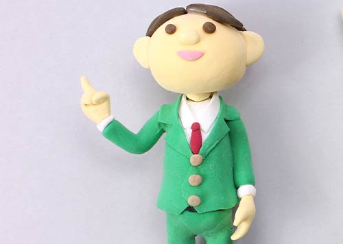 ポイントを教える男性