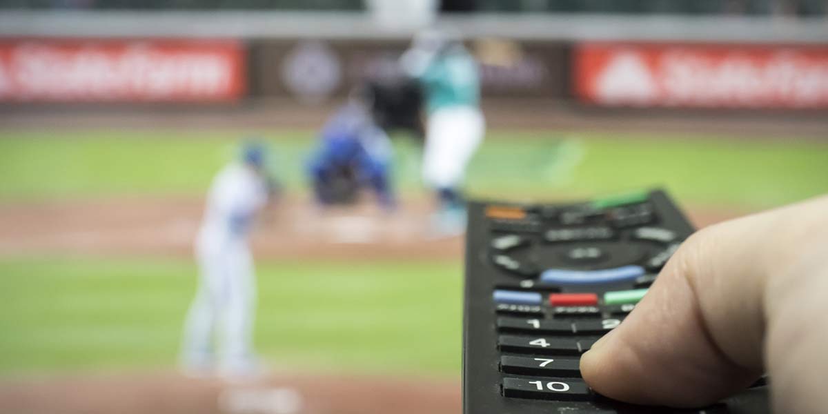 プロ野球を見るならスカパーがいい？視聴方法からプロ野球セット、中継されるかも解説