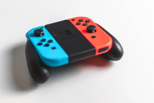 ニンテンドースイッチ本体購入前の確認事項まとめ スイッチライトとの違いやコントローラーなど解説 家電小ネタ帳 株式会社ノジマ サポートサイト