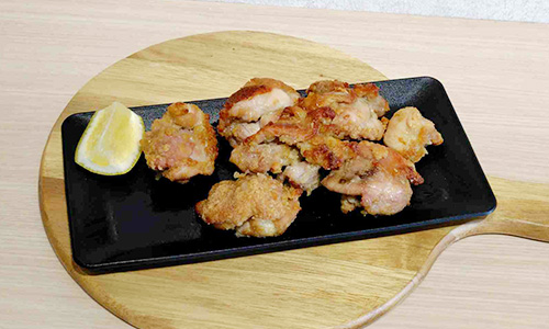 鶏のから揚げ