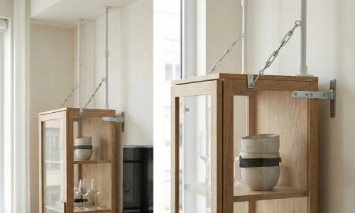 家具を固定して転倒防止