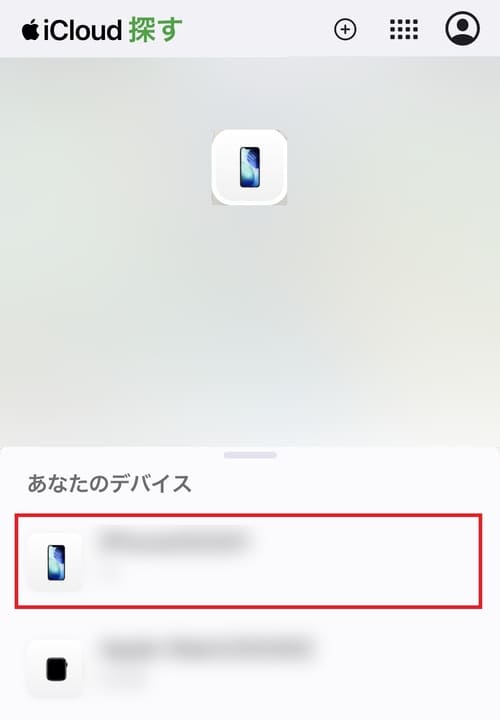 サインインが完了すると、iCloudの”デバイスを探す”画面に切り替わります。画面の下にApple IDに紐づいたデバイス一覧が表示されるので、探したいiPhoneを選択してください。